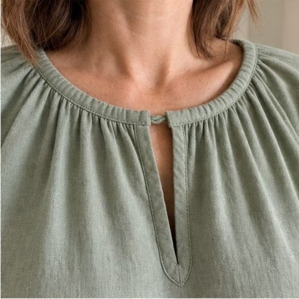 Lilac Peplum Top - Picture 4 of 6